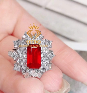 Nhẫn Nữ Ruby Pigoen Blood Red 3.08 Carat ( No heat ) 