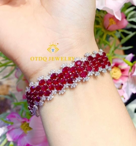 Lắc Tay Ruby Thiên Nhiên 