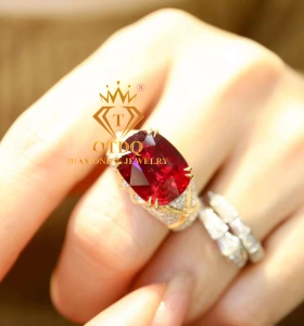 Nhẫn Rubellite 9.25 Carat (No heat) 
