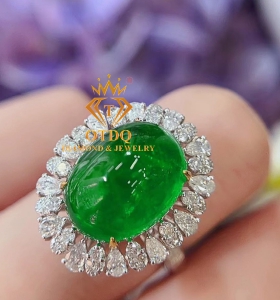 Nhẫn Nữ Ngọc Lục Bảo Emerald 