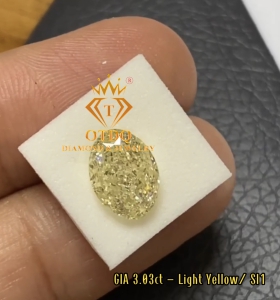 Kim Cương Vàng Thiên Nhiên - GIA 3.03 Carat Light Yellow 