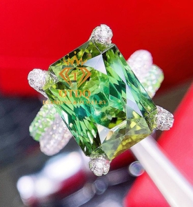 Nhẫn Green Tourmaline 11.32 Carat Luxury 