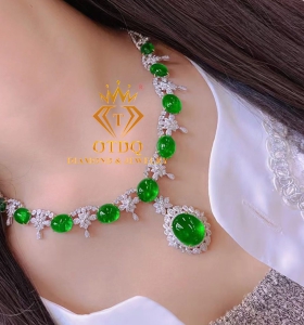 Dây Cổ Ngọc Lục Bảo Emerald 