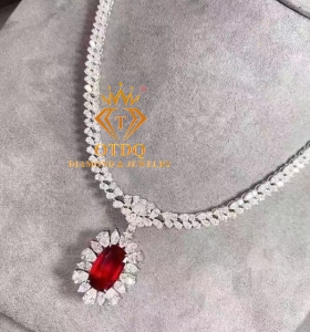 Dây Cổ 6.48 Carat Deep Reb Pigeon's Blood Ruby Mozambique ( No heat ), 16.65 Carat Diamond VVS