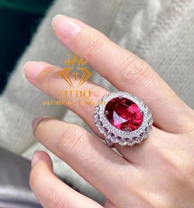 Nhẫn nữ Rubellite 10 Carat Super Vip 