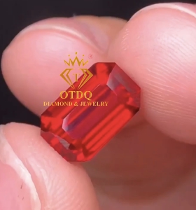 Ruby Pigeon Blood Mozambique  3.01 Carat  ( No heat ) - GRS 