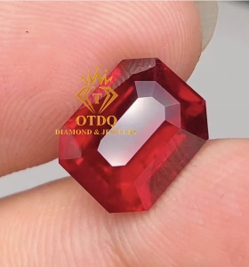 7.06 Carat Ruby  Pigeon Blood Red Mozambique - GRS (No haet)