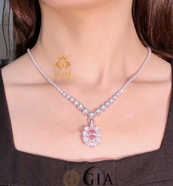 GIA - Fancy Brown Pink 2.01ct Diamonds 