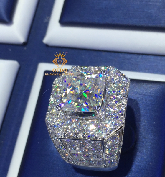 NHÂN KIM CƯƠNG 10li VUÔNG  LUXURY, VÀNG 14K - N199