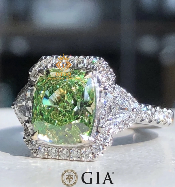 Nhẫn Nữ Kim Cương Xanh Green Thiên Nhiên - GIA 3.01 Carat 