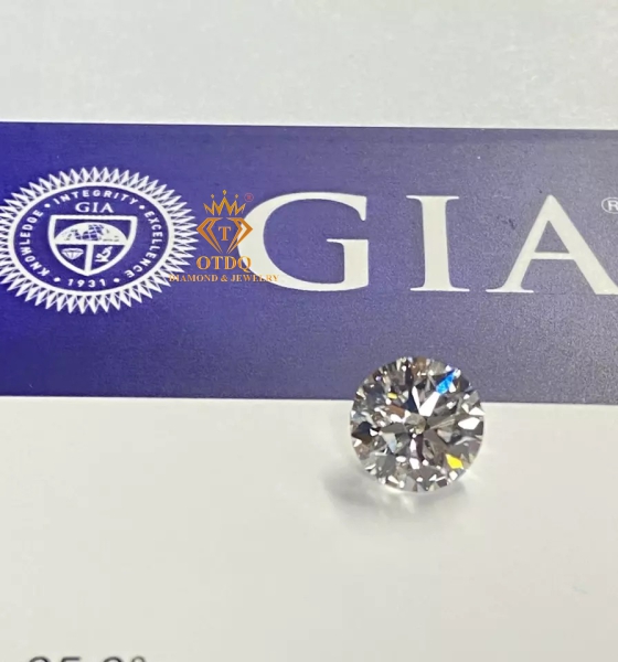6ly3 nước F/VS1 - GIA - KC nuôi cấy Labgrown Diamond