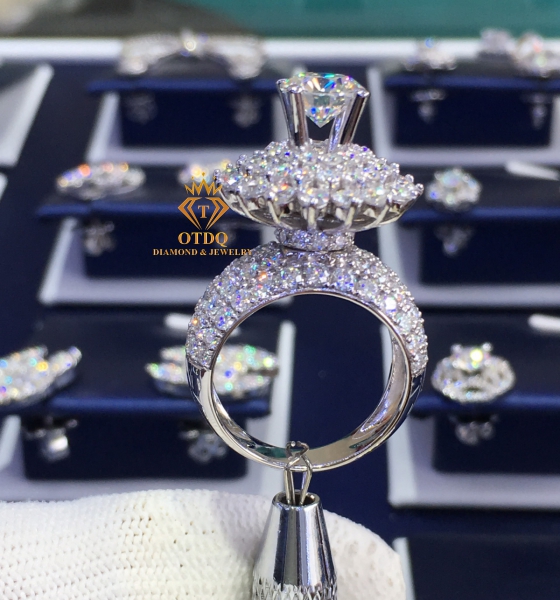 Nhẫn Kim Cương 6.3li Luxury - N129 