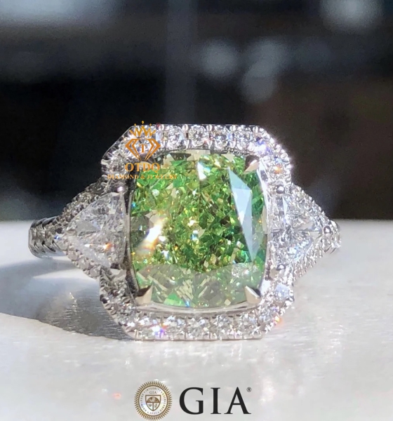 Nhẫn Nữ Kim Cương Xanh Green Thiên Nhiên - GIA 3.01 Carat 