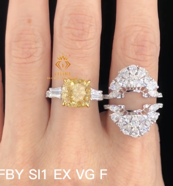 Nhẫn Kim Cương Vàng Thiên Nhiên  5.01 Carat Fancy Brownish Yellow 