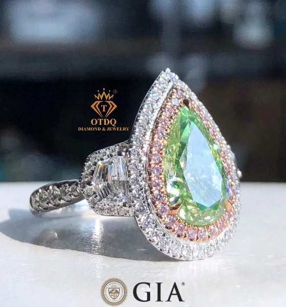 Nhẫn Nữ Kim Cương Xanh Green Thiên Nhiên 3.02 Carat - GIA