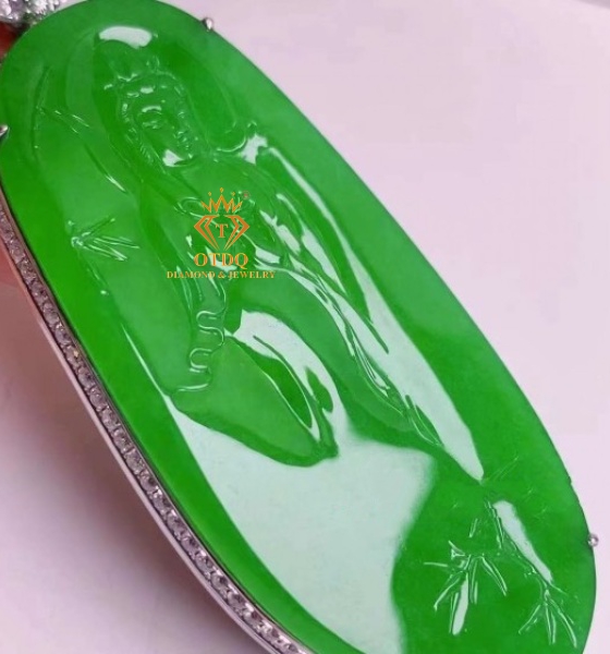 Thượng phẩm NGỌC PHỈ THÚY "QUAN THẾ ÂM"