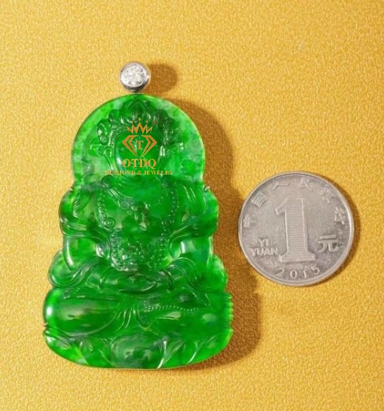 MẶT DÂY NGỌC PHÍ THÚY "THÁNH MẪU" Jadeite Type A Myanmar Super Vip